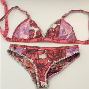 Maaji Bikini Set!!